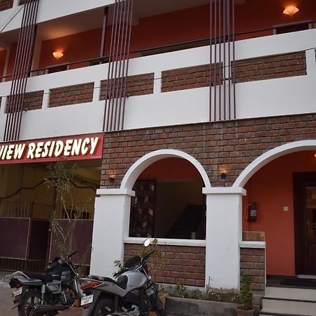 蓬蒂切里 Ak Sea View Residency酒店 外观 照片